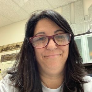 Meet your Posher, Christine